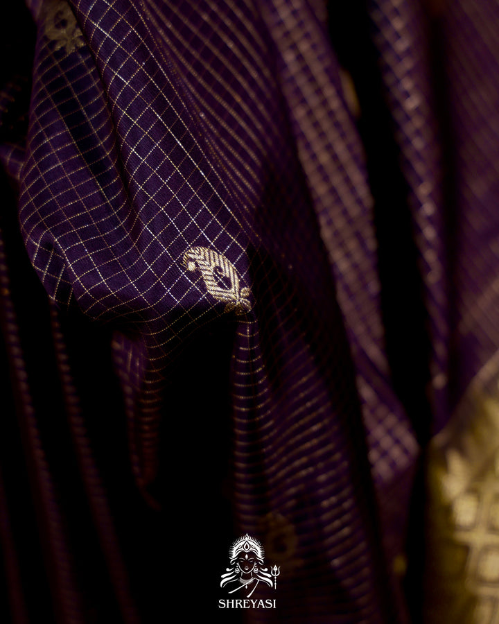 Handloom Pure Kanjivaram Silk Saree with Petit Point Embroidery
