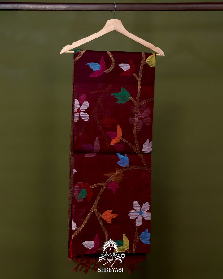 Handloom Pure Muslin Jamdani Saree in Full Jaal Needle Weaving