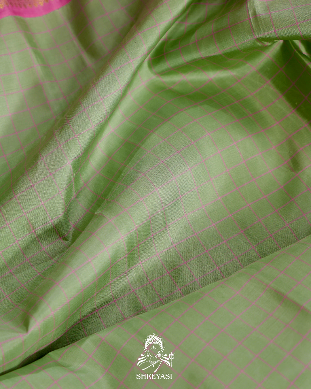 Handloom Pure Kanjivaram Silk Saree in Real Zari with Tanjore Annapakshi and Kamalam Artwork