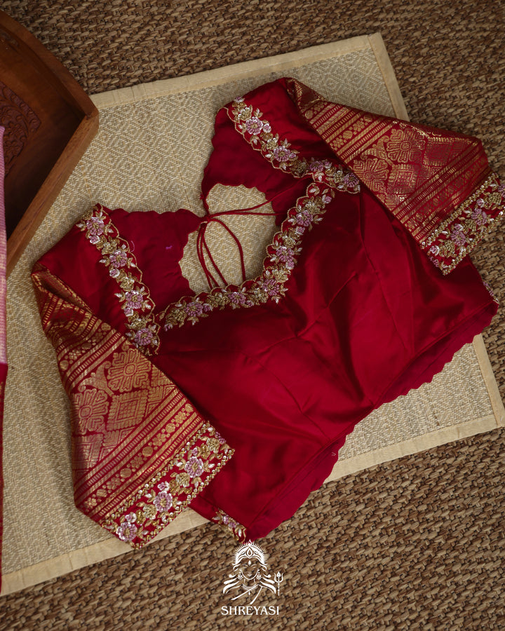 Handloom Pure Kanjivaram Tissue Silk Saree in Vairoosi Weaving with Real Zari