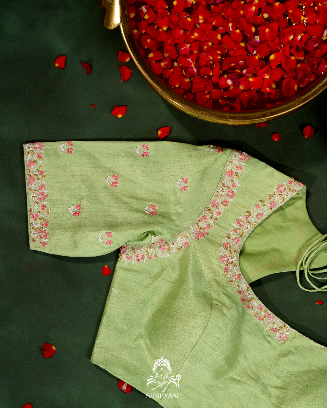 Handloom Pure Banarasi Ektara Kora Silk Saree with Meenakari Weaving & Embroidered Blouse