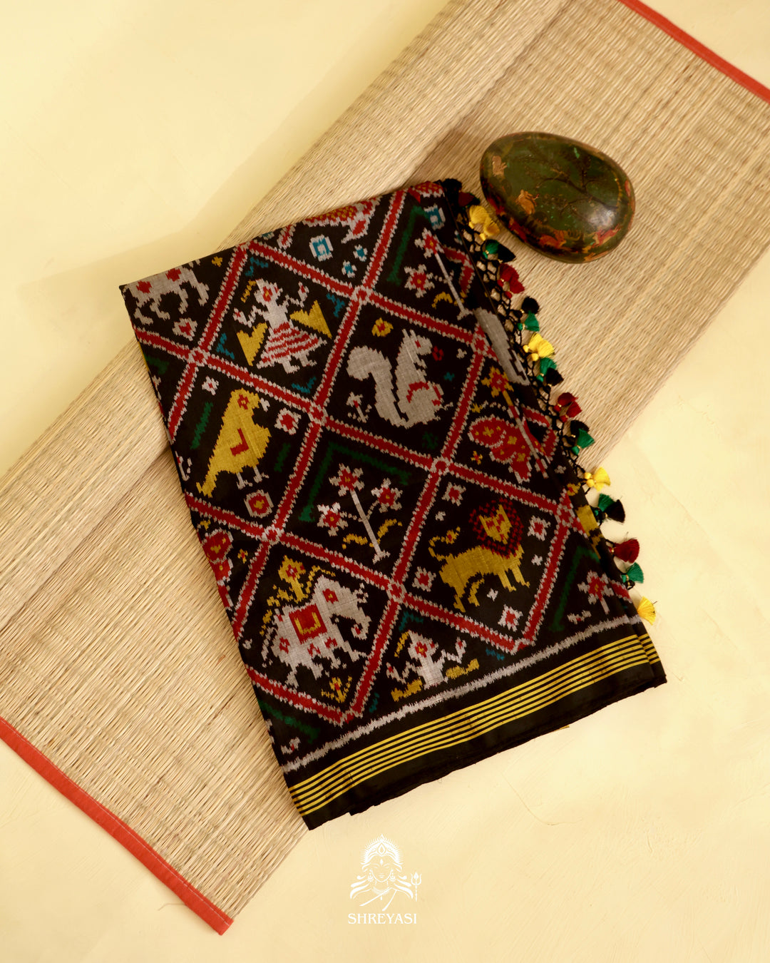 Rajkot Single Ikat Patola Silk Saree