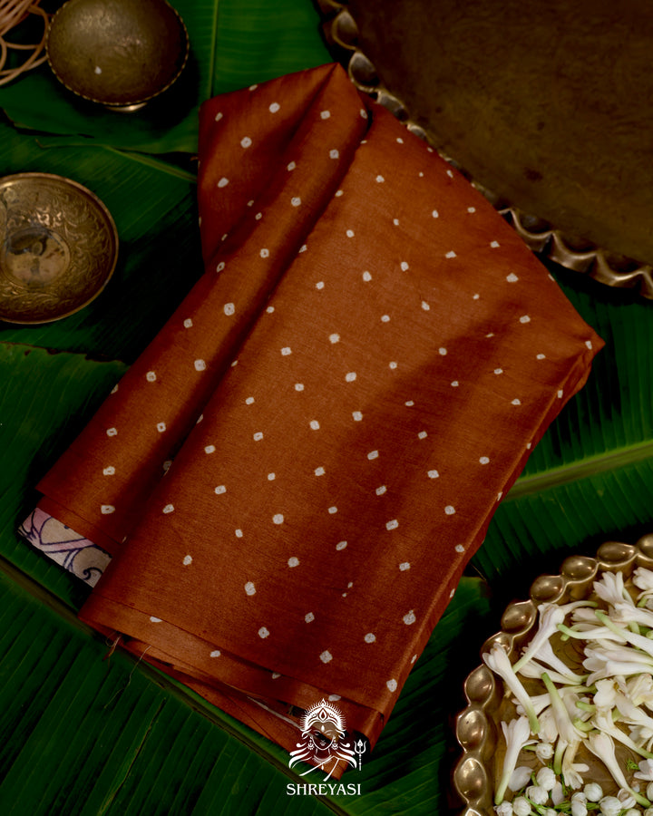 Handloom Pure Tussar Silk Saree with Hand Knotted Bandhej and Pen Kalamkari Pallu and Blouse