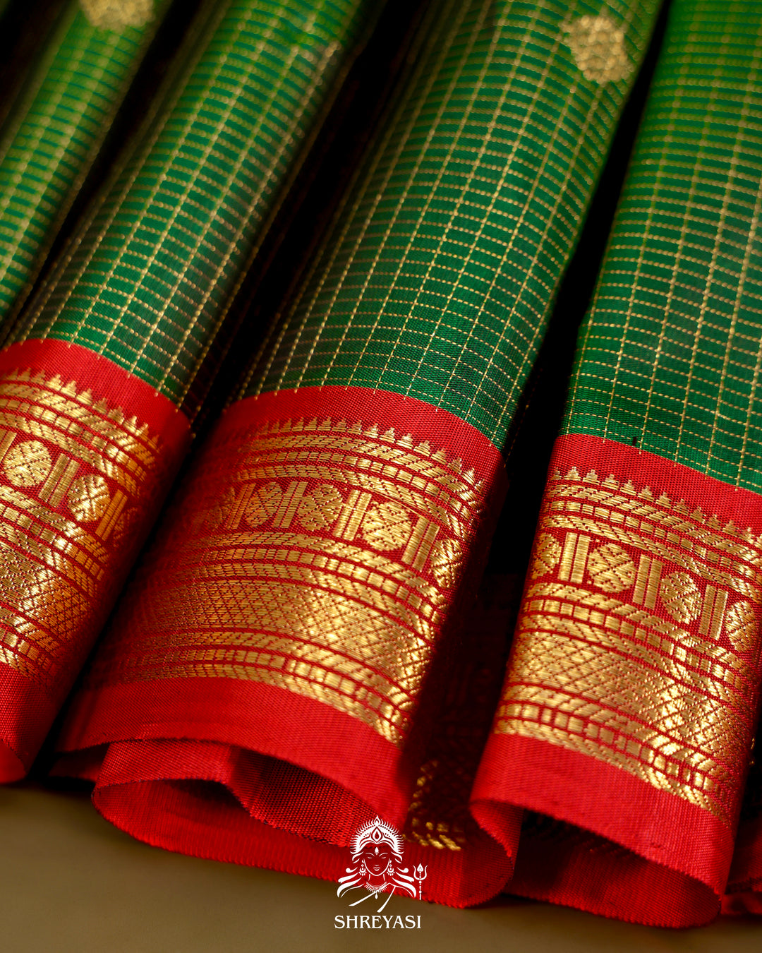 Kanjivaram Silk Saree with Real Zari and Vairoosi Weaving