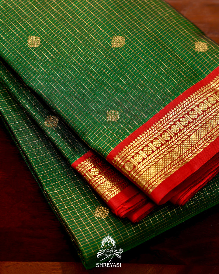 Kanjivaram Silk Saree with Real Zari and Vairoosi Weaving