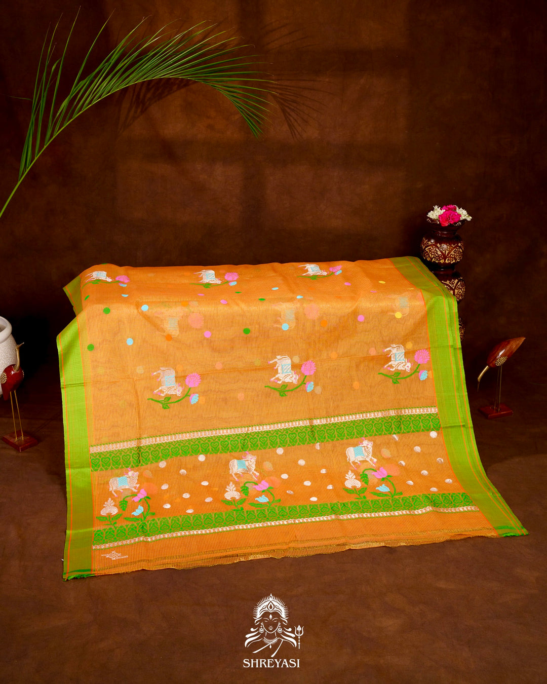Handloom Pure Zari Kota Saree with Contrast Blouse