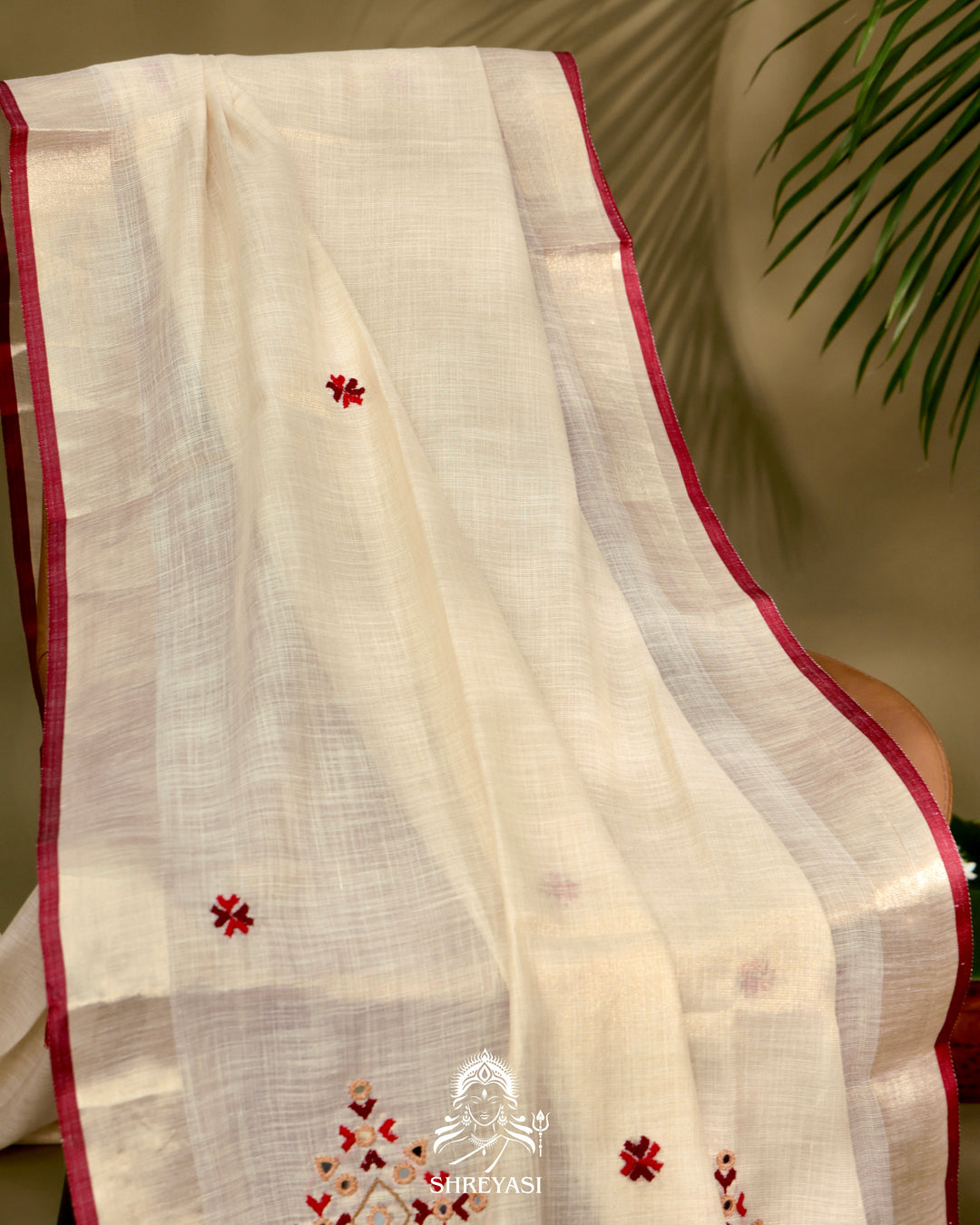 Bengal Linen Tissue Saree with Kathiyawadi Mirror Embroidery