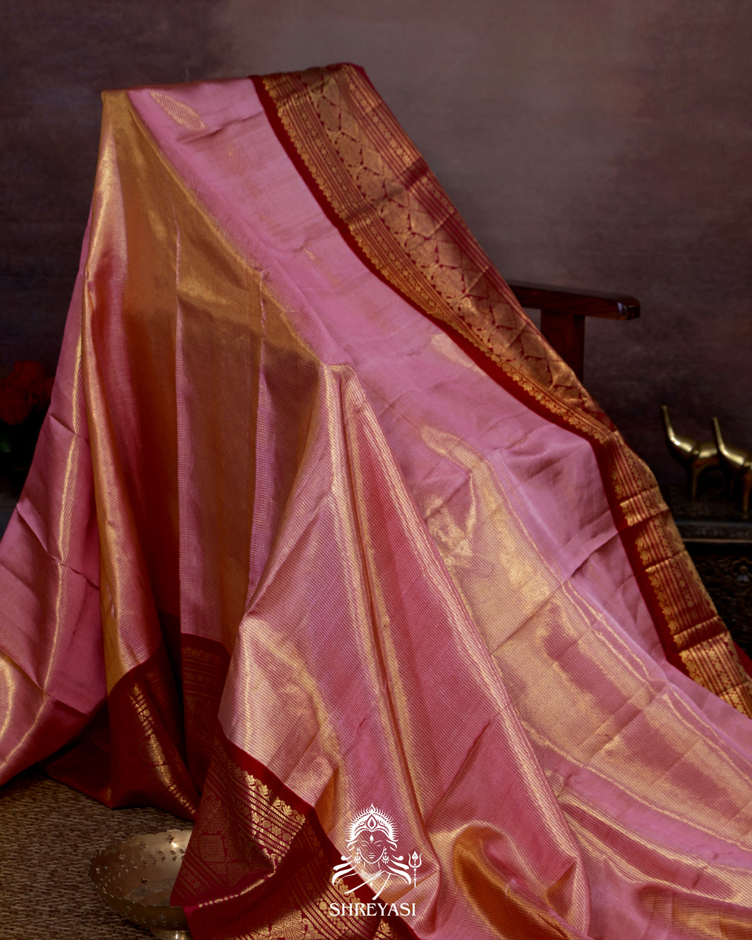 Handloom Pure Kanjivaram Tissue Silk Saree in Vairoosi Weaving with Real Zari