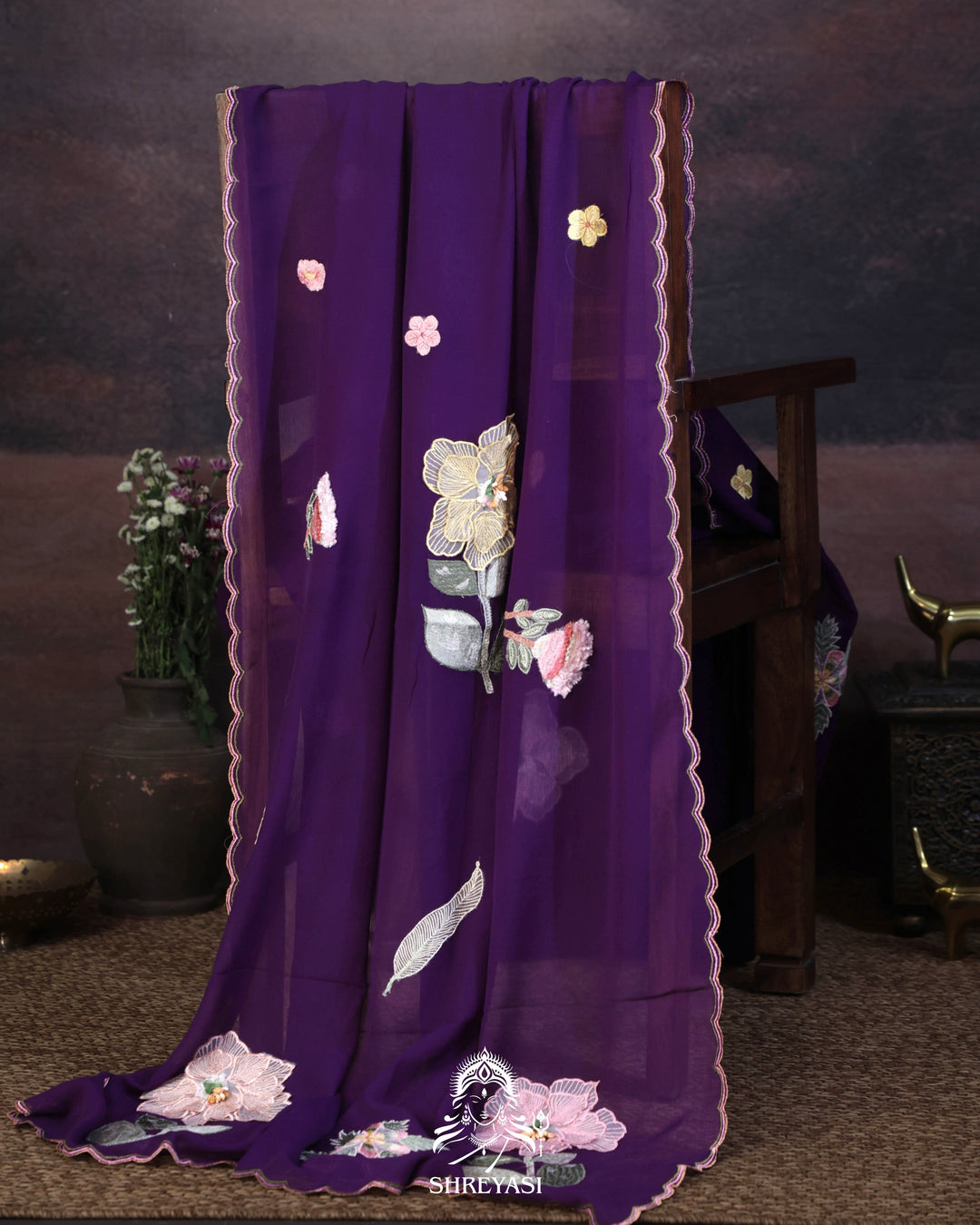 Handloom Pure Chiffon Saree with 3D Appliqué Embroidery
