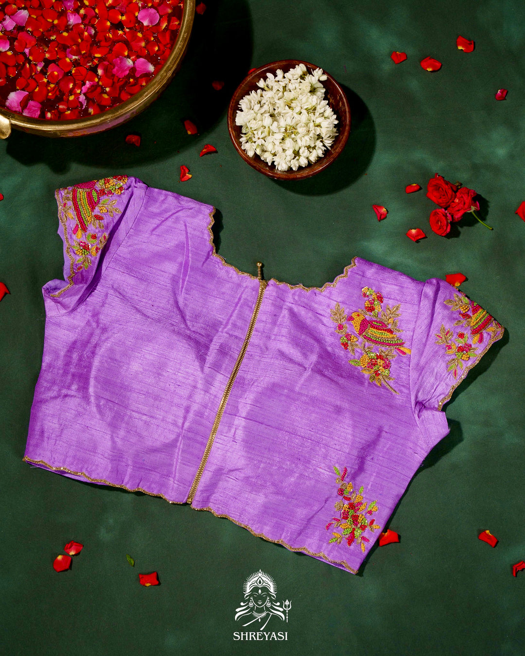 Handloom Pure Banarasi Kora Silk Saree with Kadwa Weaving and Hand Embroidered Maggam Work Blouse