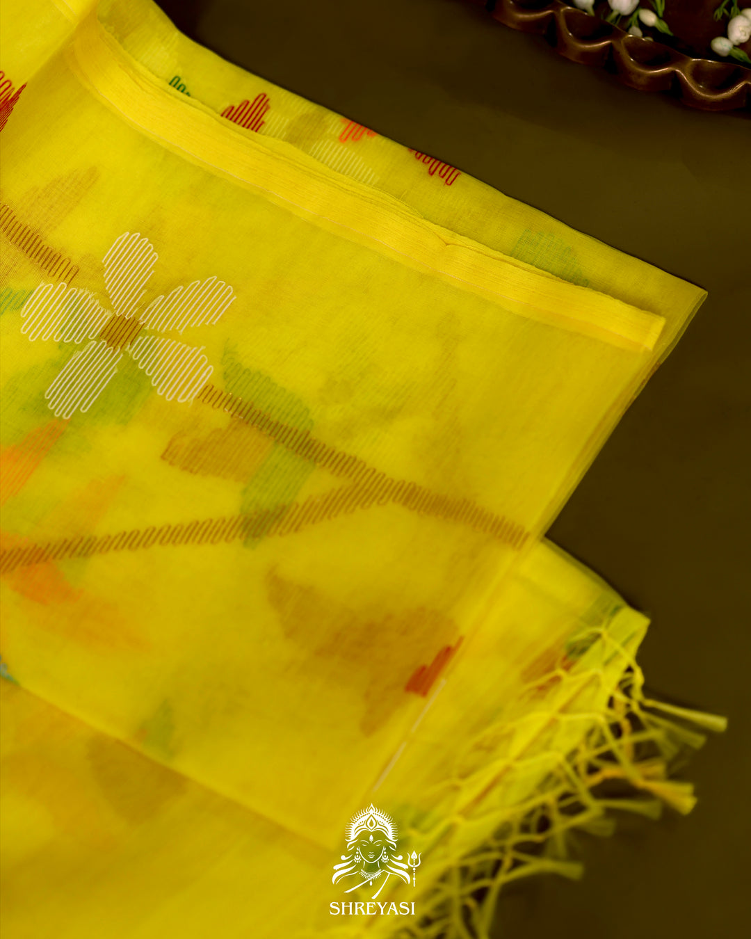 Handloom Pure Muslin Jamdani Saree in Full Jaal Needle Weaving