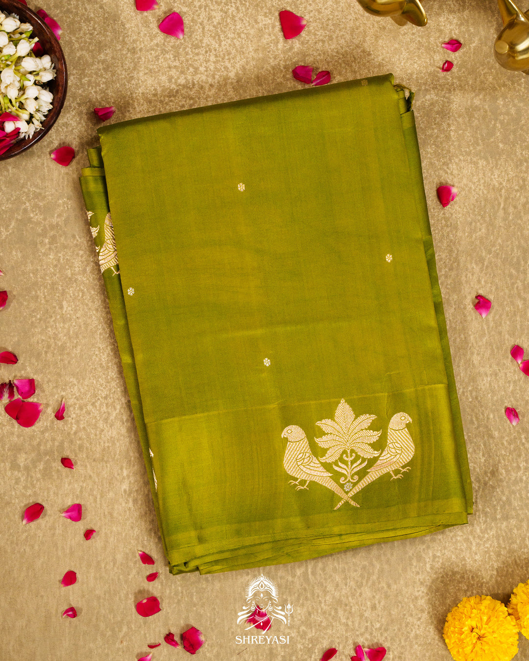 Pure Banarasi Soft Silk Saree with Mashru Border