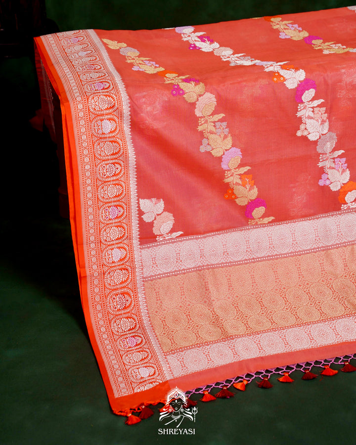 Handloom Pure Banarasi Ektara Kora Silk Saree with Kadiyal Border