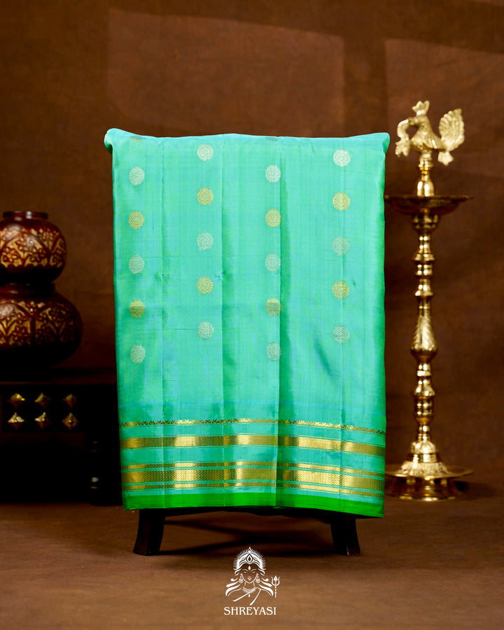 Premium Handloom Pure Gadwal Silk Saree with Kuttu Korvai Border