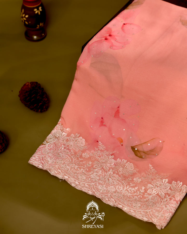 Floral Chiffon Georgette Saree with Scalloped Thread Embroidery