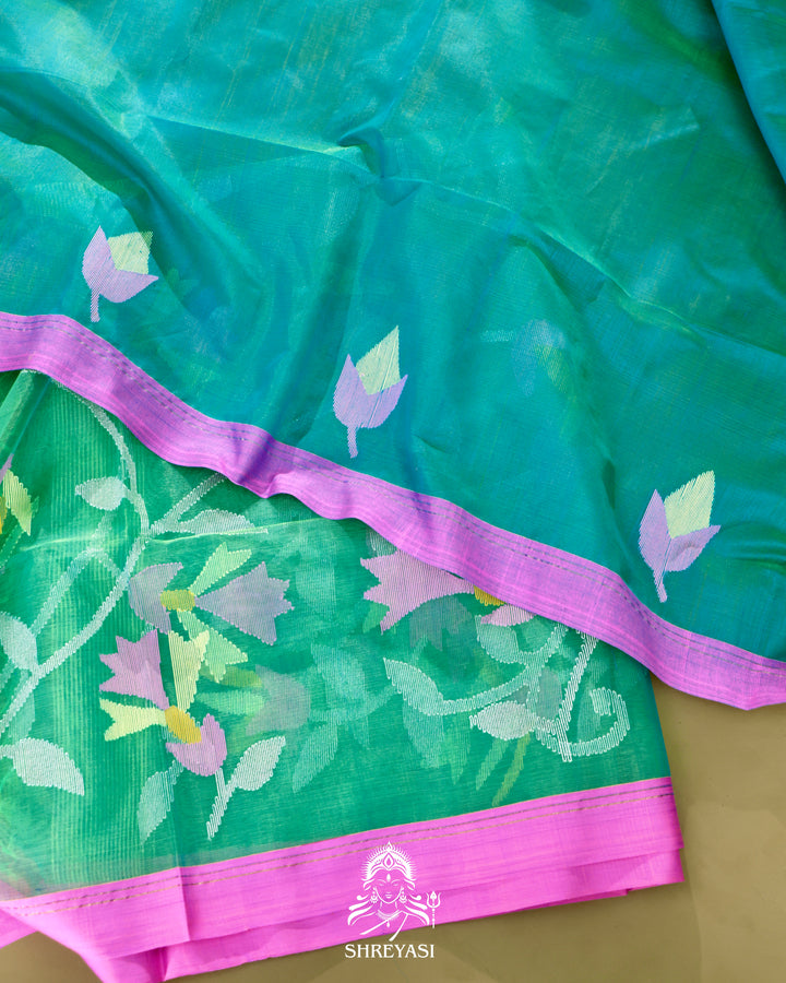 Muslin Jamdani Saree with Full Jaal Weaving