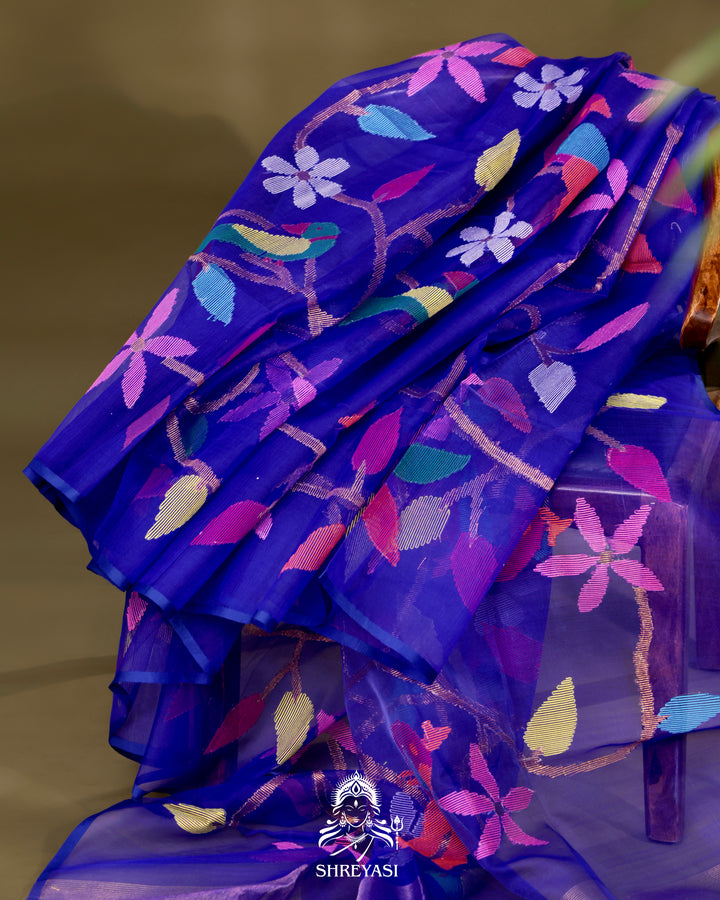 Muslin Jamdani Saree with Full Jaal Needle Weaving