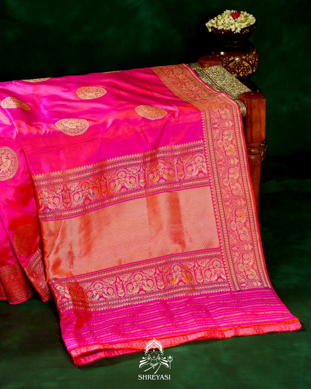 Banarasi Ektara Silk Saree with Kadwa Meenakari Weaving