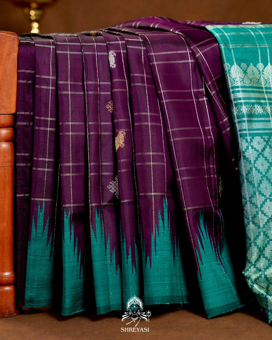 Handloom Pure Gadwal Silk Saree with Kuttu Korvai Border, Zari Checks & Traditional Motifs