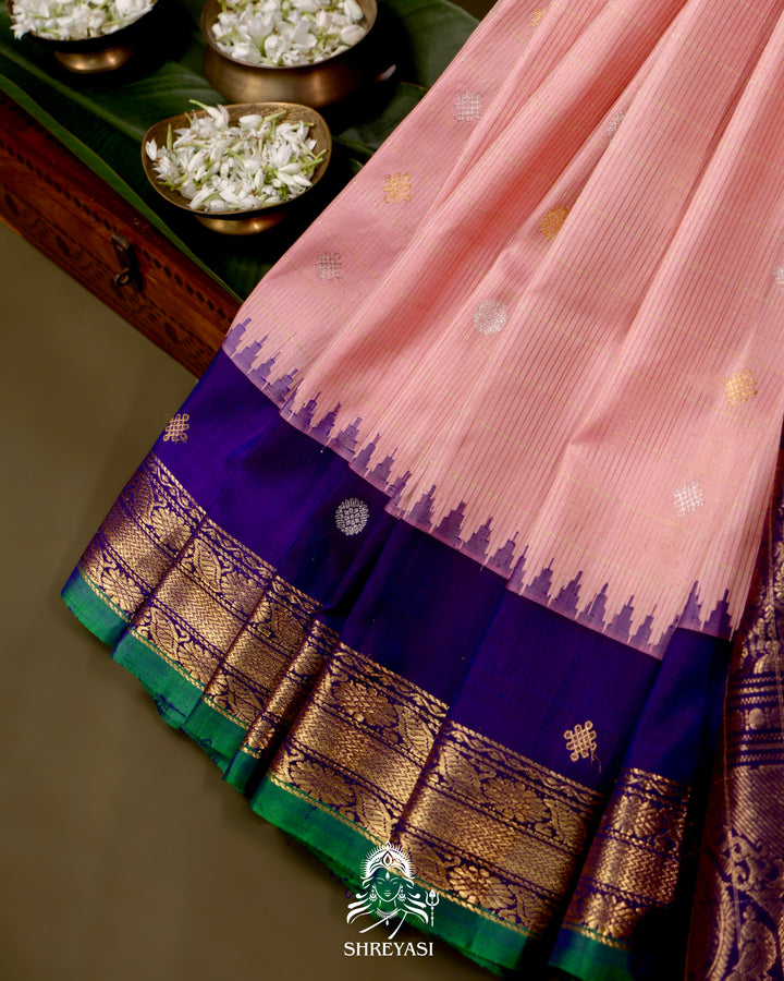 Gadwal Silk Saree with Kuttu Korvai Border and Contrast Checked Blouse