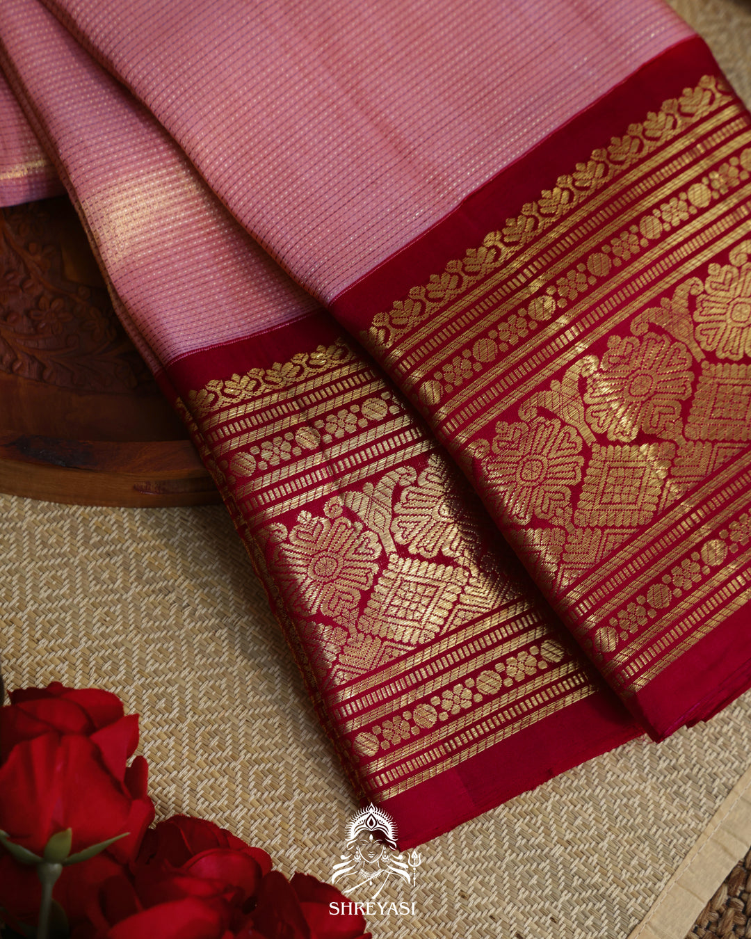 Handloom Pure Kanjivaram Tissue Silk Saree in Vairoosi Weaving with Real Zari