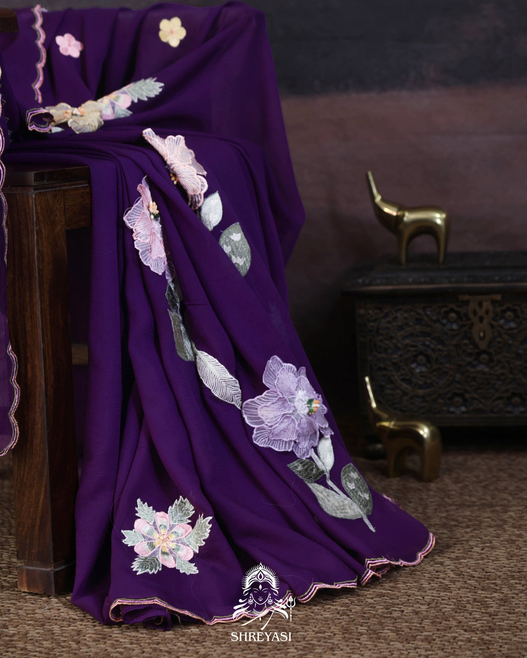 Handloom Pure Chiffon Saree with 3D Appliqué Embroidery