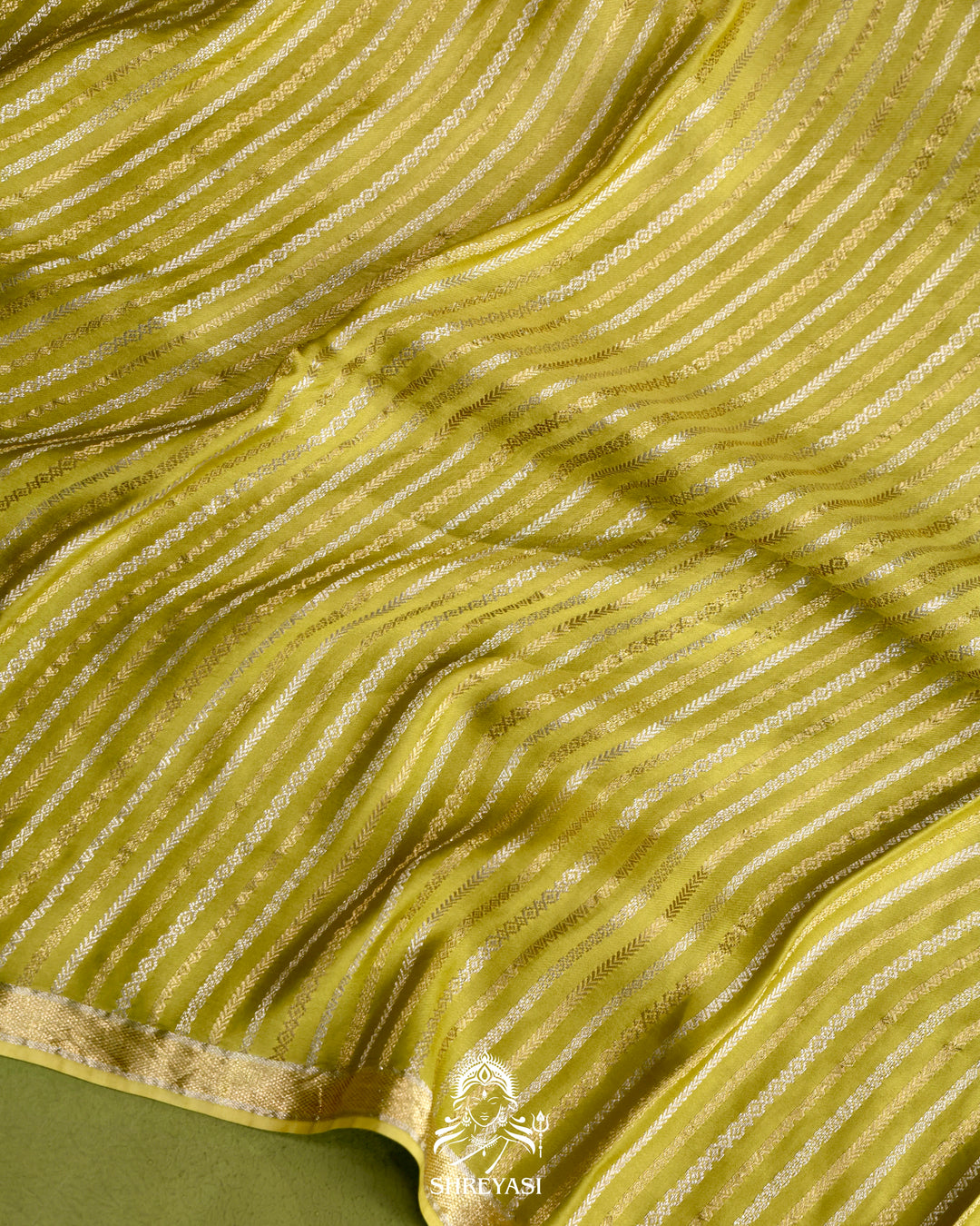 Handloom Pure Mashru Silk Saree with Sona Rupa Meenakari Bhutis and Nakshi Pallu