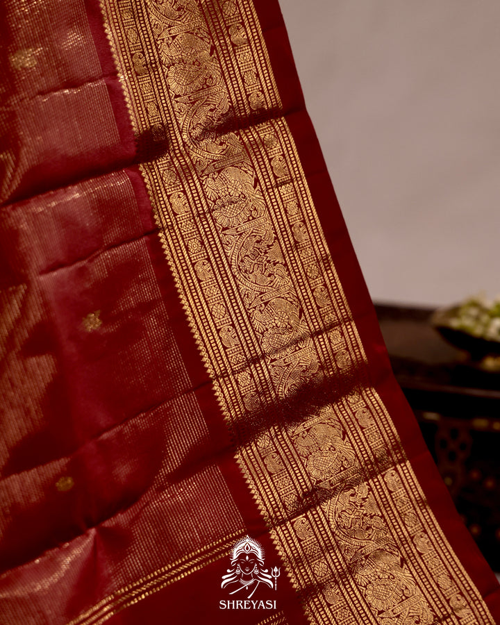 Handloom Kanjivaram Silk Saree with Real Zari