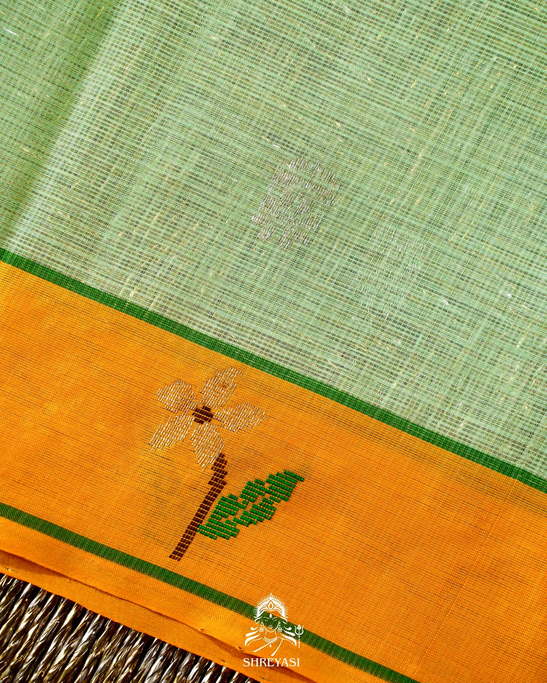 Handloom Pure Zari Kota Saree with Contrast Blouse