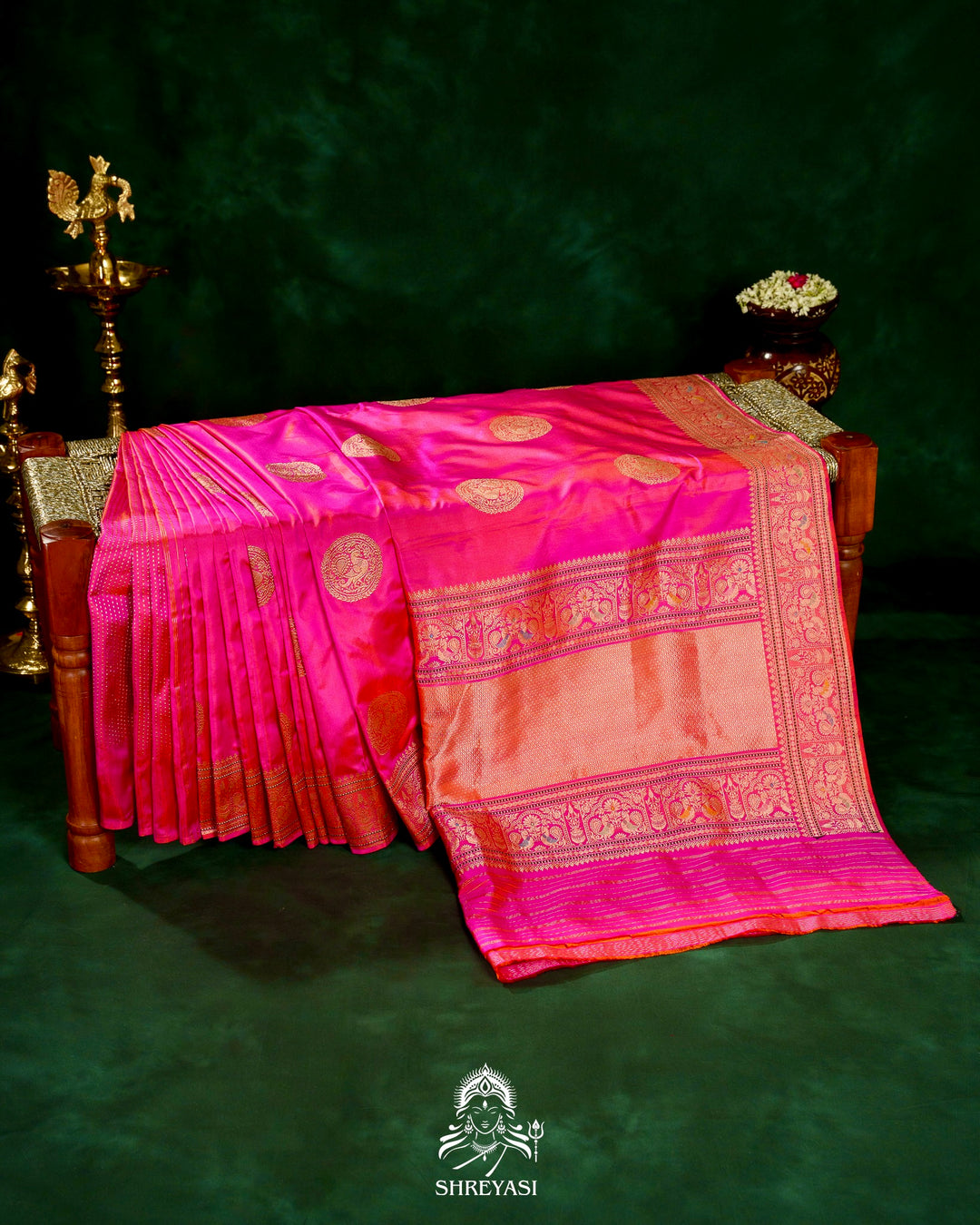 Banarasi Ektara Silk Saree with Kadwa Meenakari Weaving
