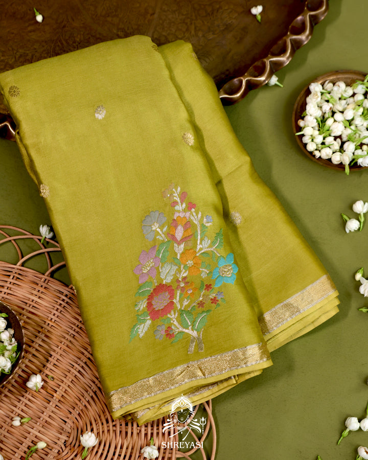 Handloom Pure Mashru Silk Saree with Sona Rupa Meenakari Bhutis and Nakshi Pallu