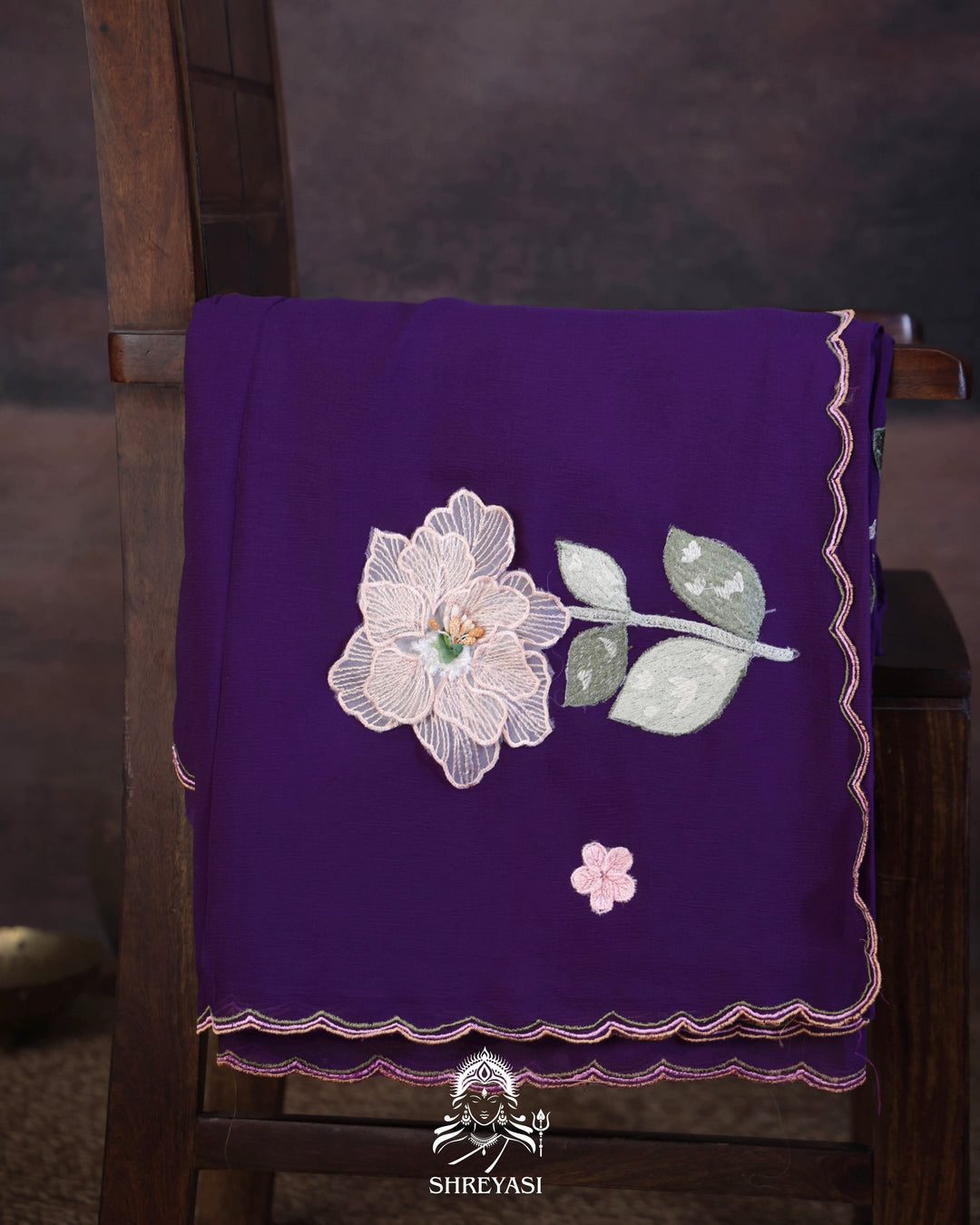 Handloom Pure Chiffon Saree with 3D Appliqué Embroidery