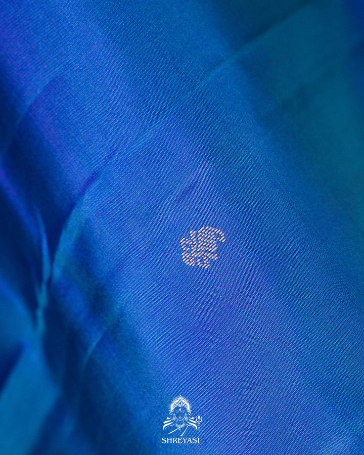 Handloom Pure Kanjivaram Silk Saree in MS Blue with Classic Vintage Borders