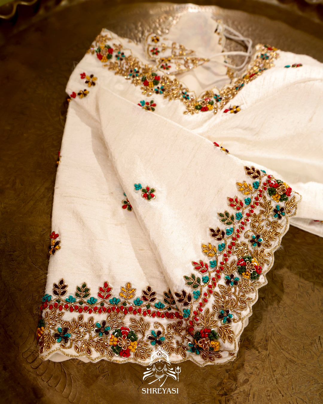 Handloom Rajkot Patola Silk Saree in 14 Motif Design
