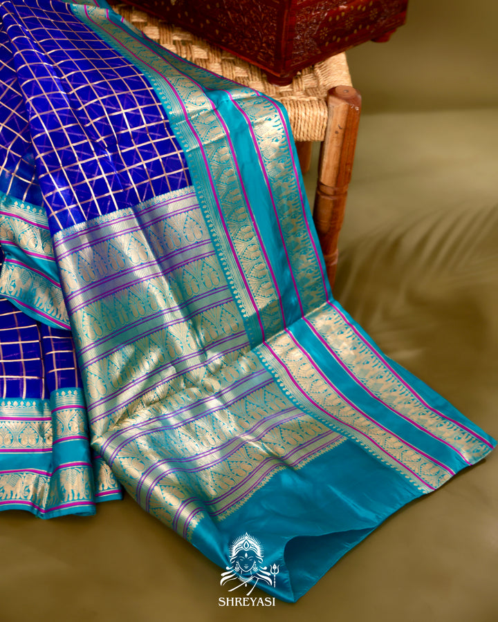 Banarasi Kora Silk Saree with Katan Kadiyal Border in Kadhwa Weaving
