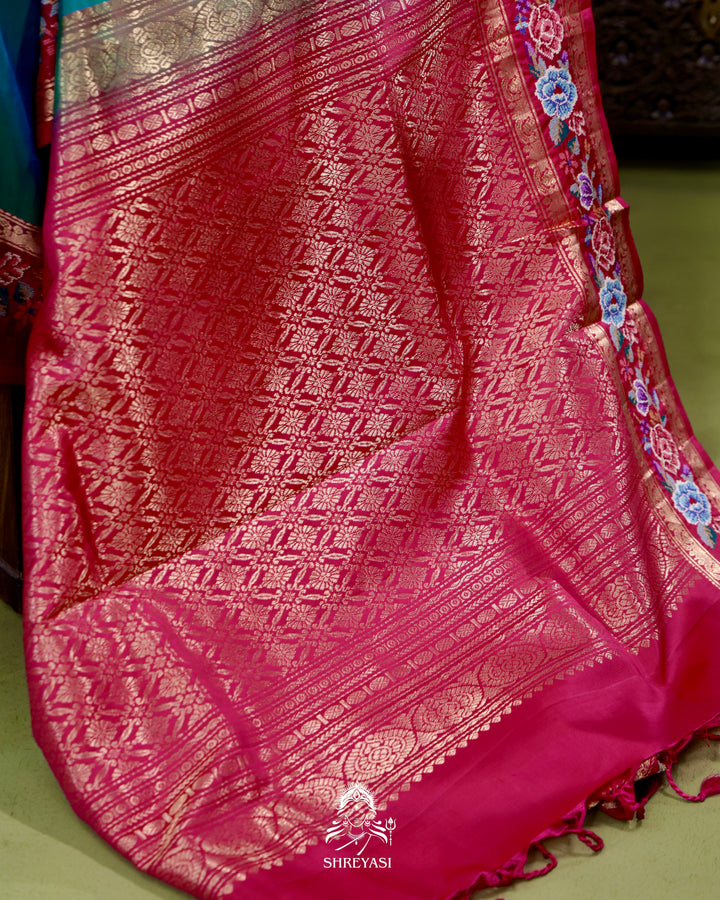 Handloom Pure Kanjivaram Silk Saree with Petit Point Embroidered Borders