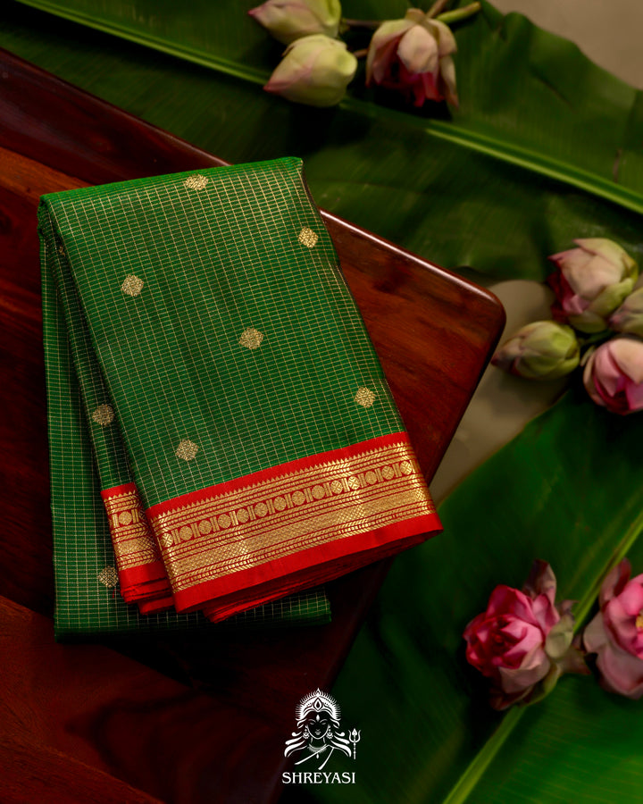 Kanjivaram Silk Saree with Real Zari and Vairoosi Weaving