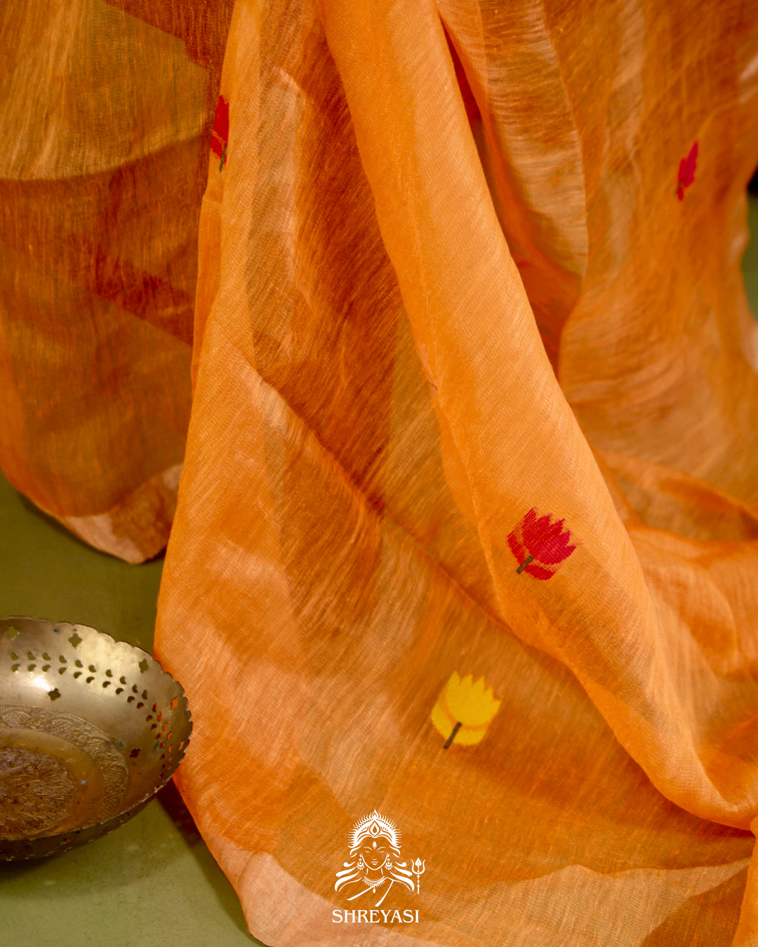 Handloom Silk Linen Jamdani Saree with Tissue Paithani Pallu