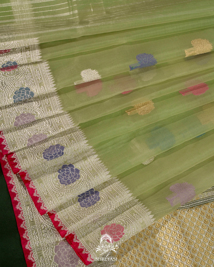 Handloom Pure Banarasi Ektara Kora Silk Saree with Meenakari Weaving & Embroidered Blouse