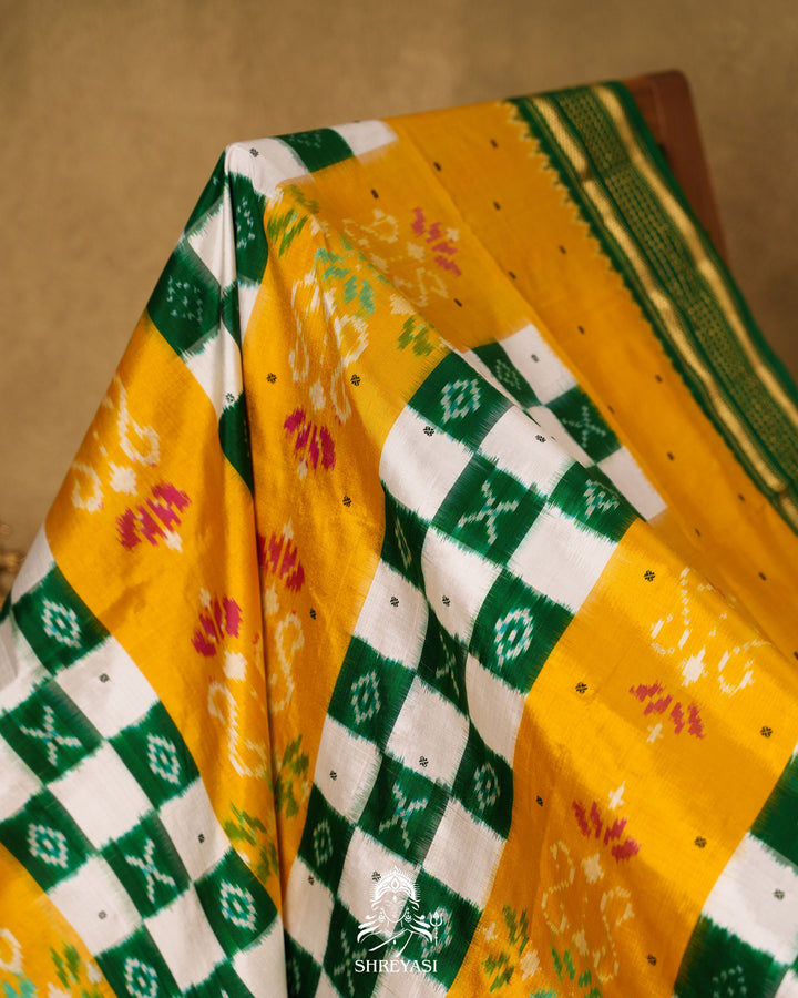 Handloom Pure Pochampally Double Ikkat Silk Saree with Kanchi Borders