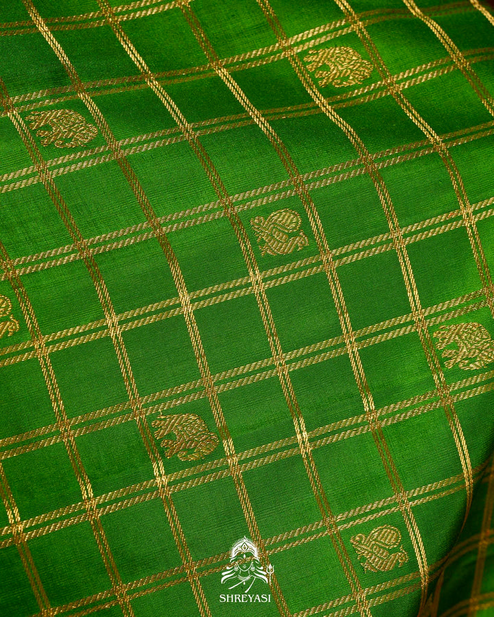 Handloom Pure Kanjivaram Silk Sarees with Real Zari and Hand Painted Tanjore Art