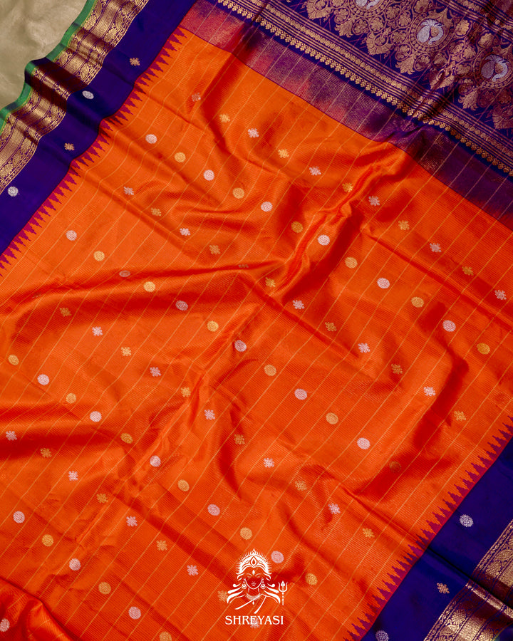 Handloom Pure Gadwal Silk Saree with Kuttu Korvai Border and Contrast Bhuti Blouse