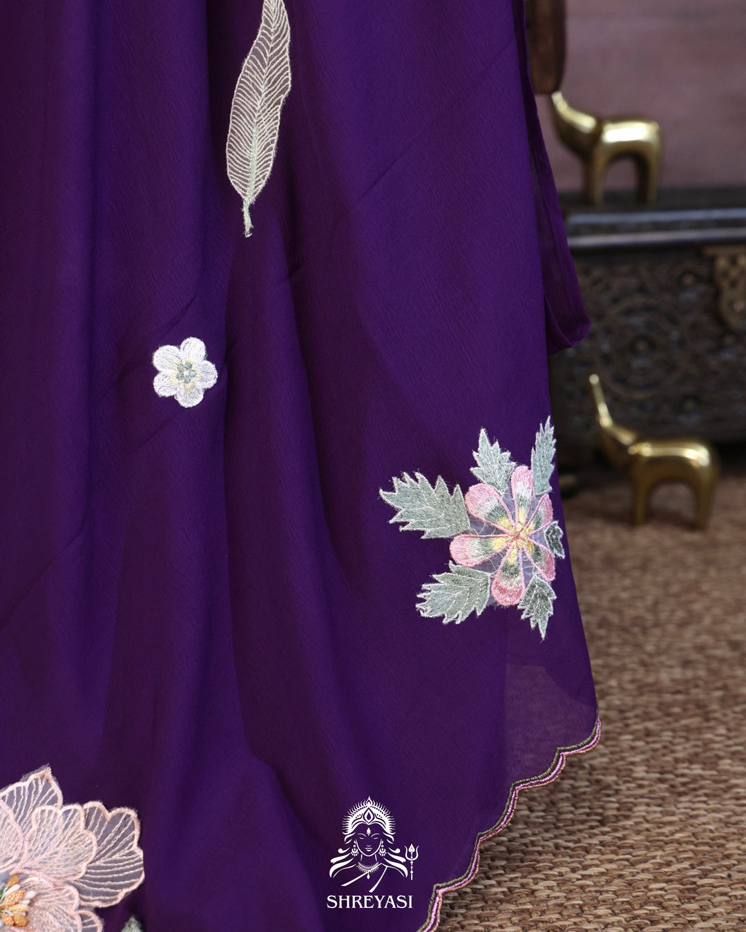Handloom Pure Chiffon Saree with 3D Appliqué Embroidery