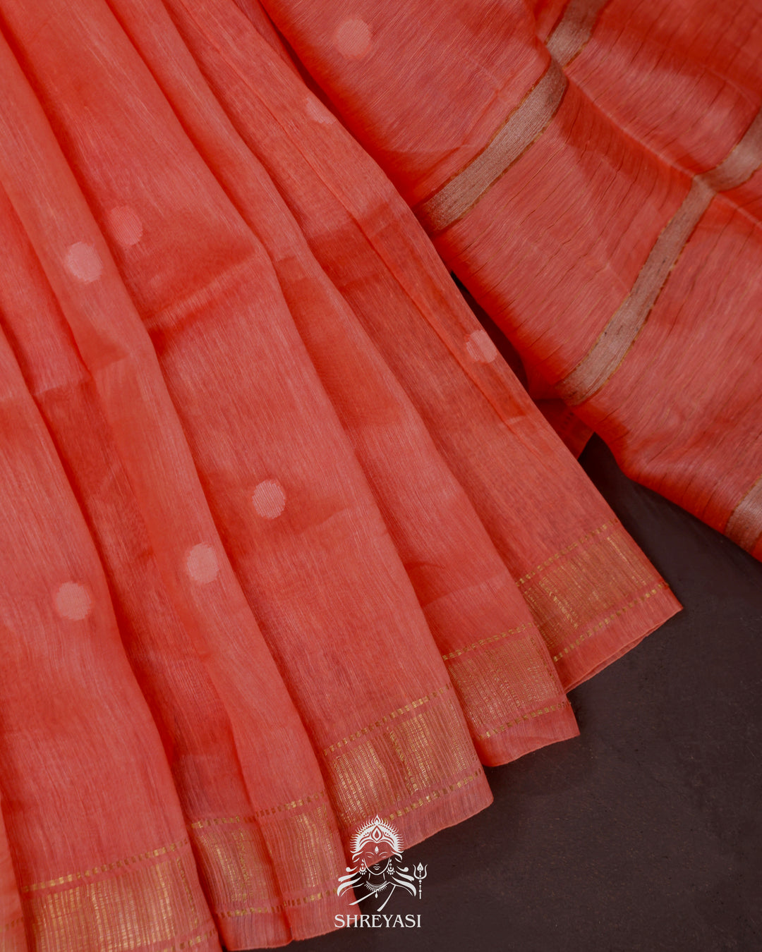 Handloom Pure Linen Saree with Zari Border