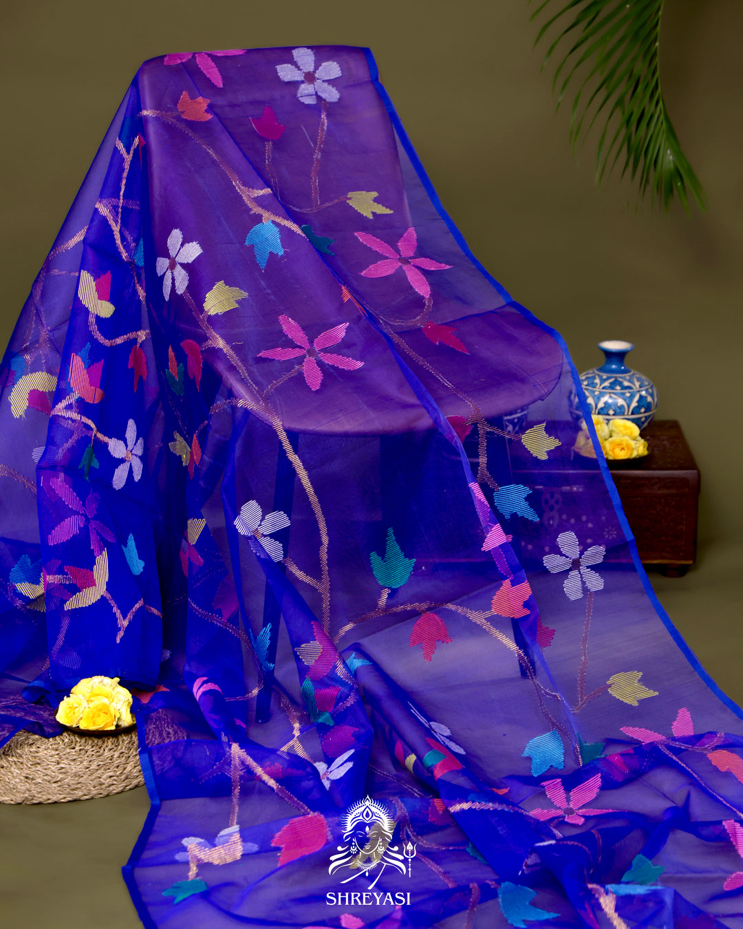 Handloom Pure Muslin Jamdani Saree in Full Jaal Needle Weaving