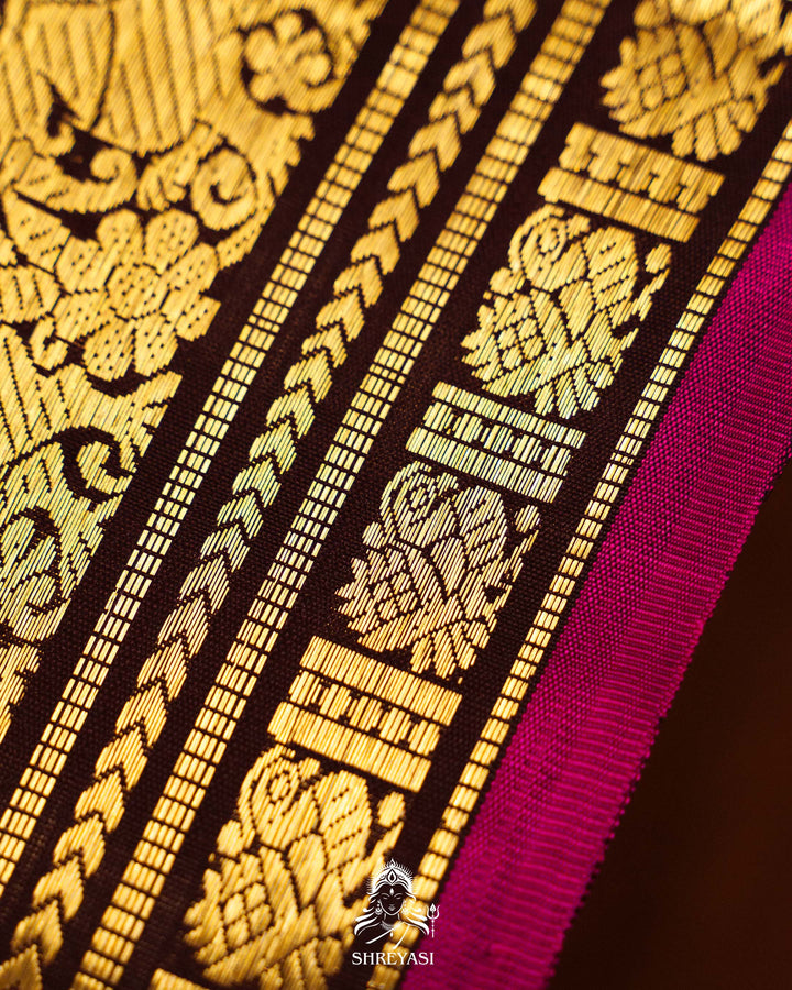 Vintage Style Kanjivaram Silk Saree with Kattam Checks & Small Borders