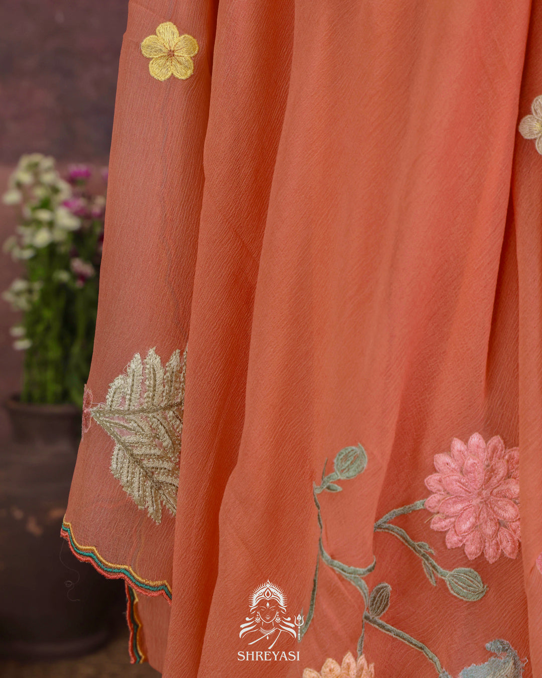 Handloom Pure Chiffon Saree with 3D Appliqué Embroidery