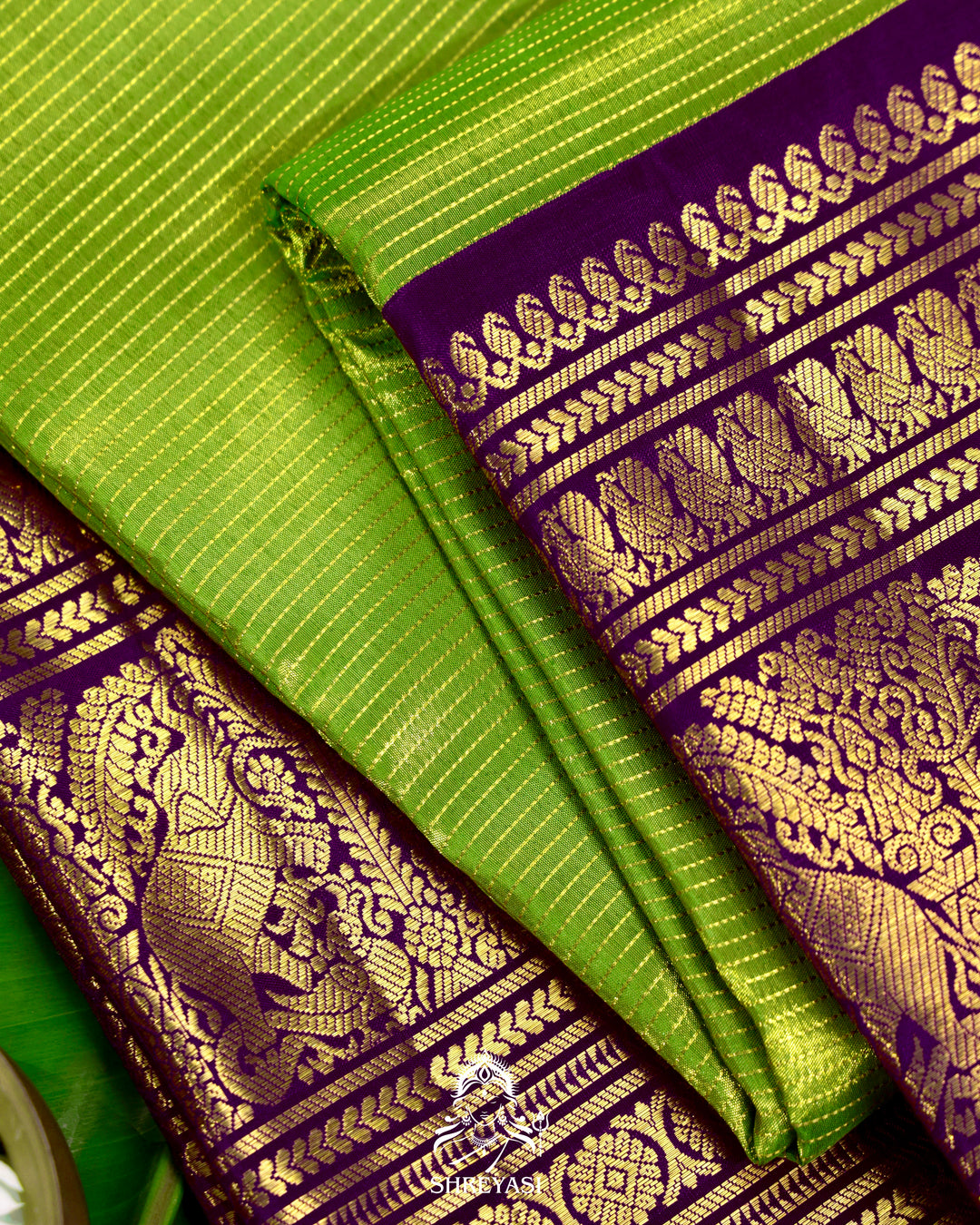 Kanjivaram Silk Saree With Real Zari in Vairoosi Weaving
