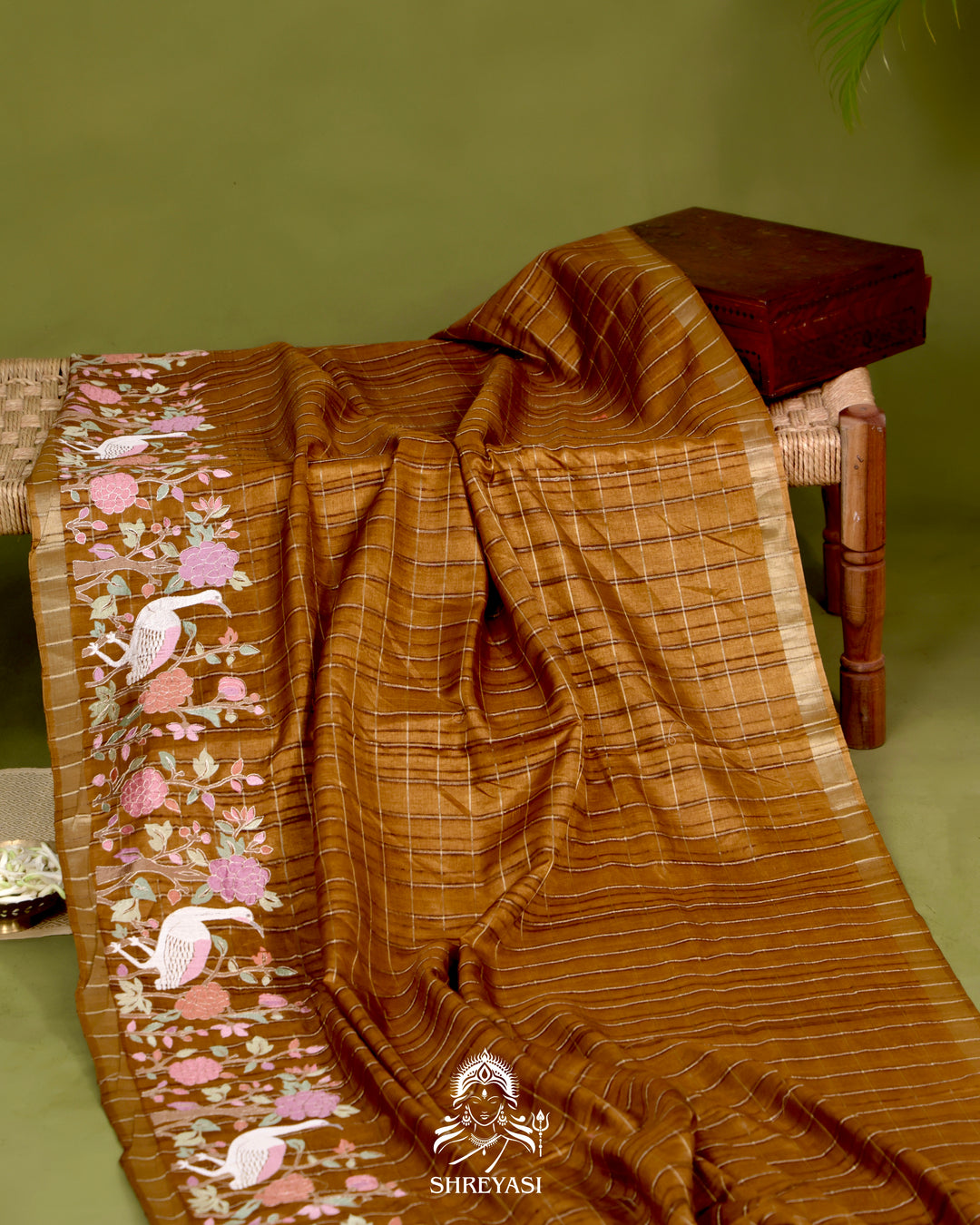 Pure Linen Tussar Silk Saree with Resham Embroidered Borders