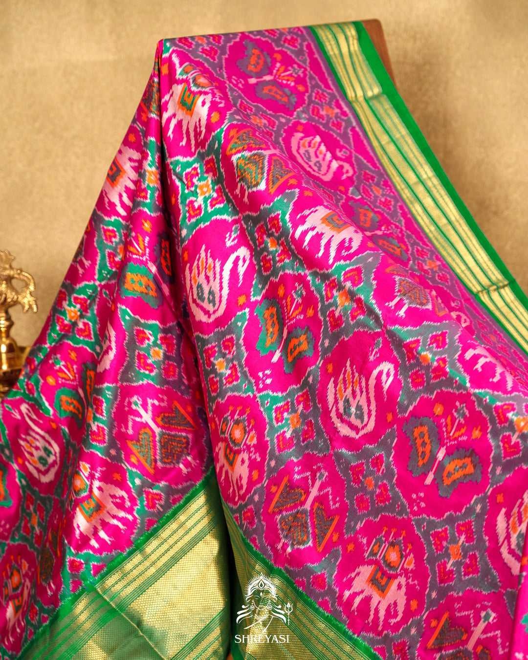 Pink & Green Handloom Pure Pochampally Silk Saree with Kanchi Borders
